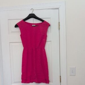 Old Navy Fuchsia Sleeveless Top